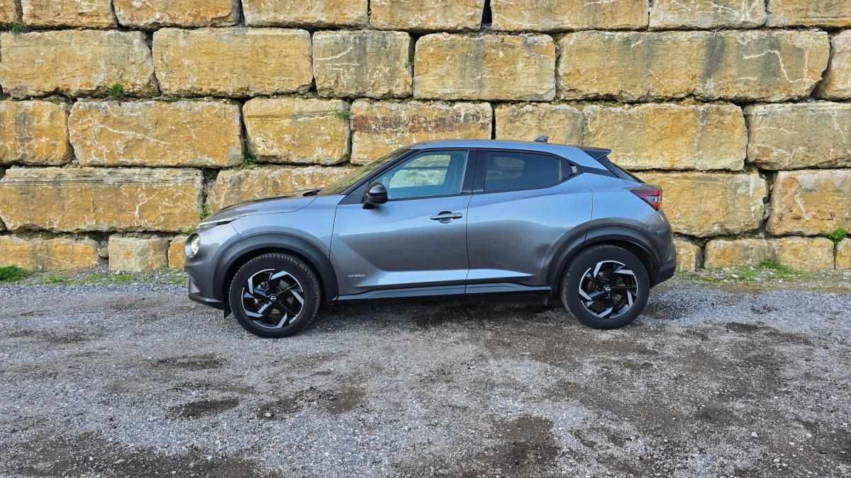 nissan-juke-2022-hibrido-a-gasolina-1598cc