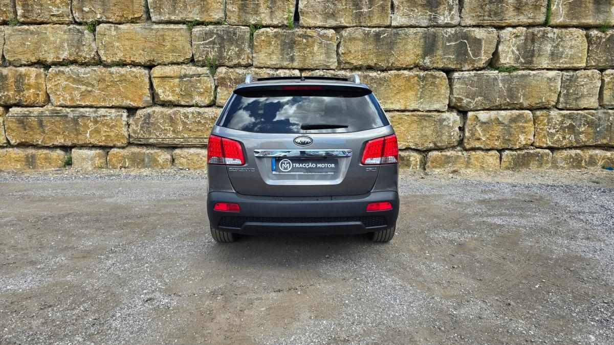 kia-sorento-2010-diesel-2199cc
