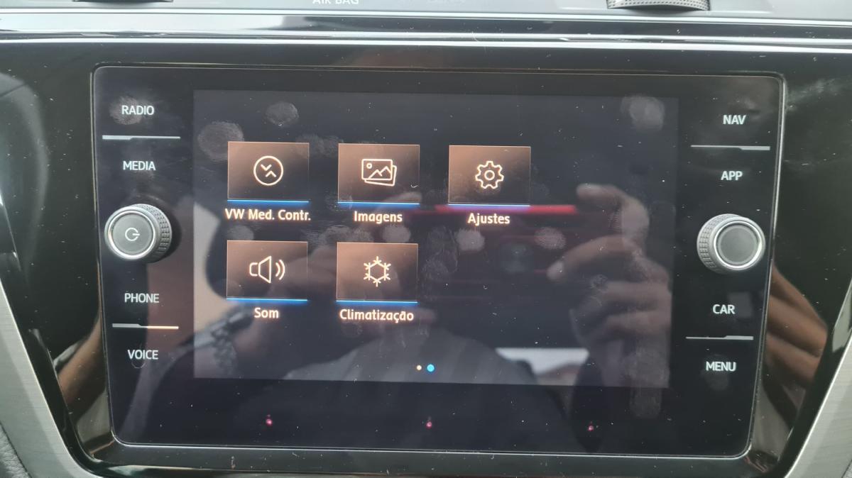 volkswagen-touran-2018-diesel-1598cc