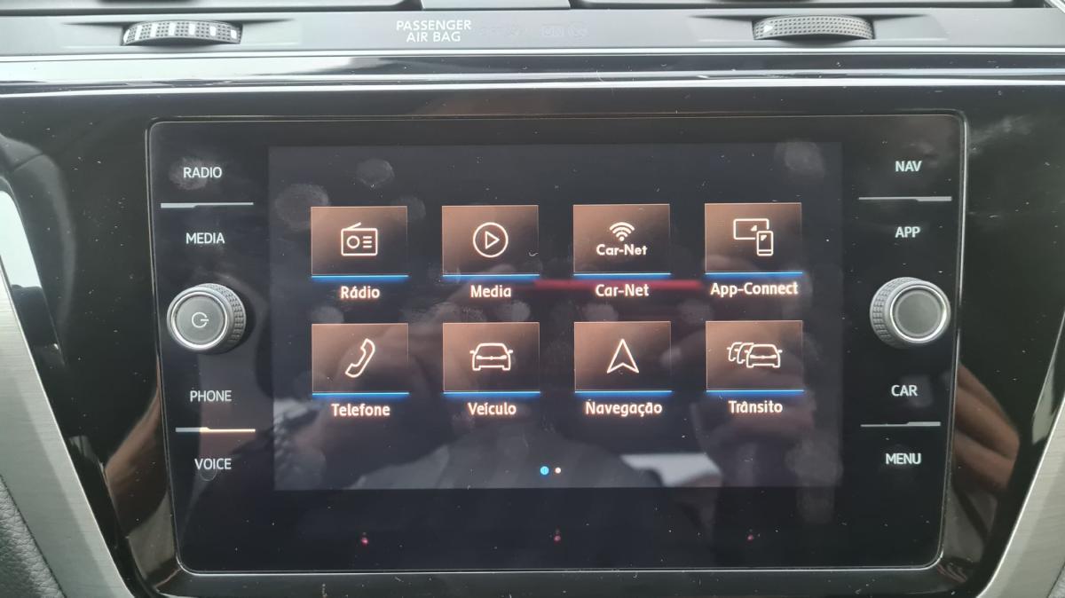 volkswagen-touran-2018-diesel-1598cc