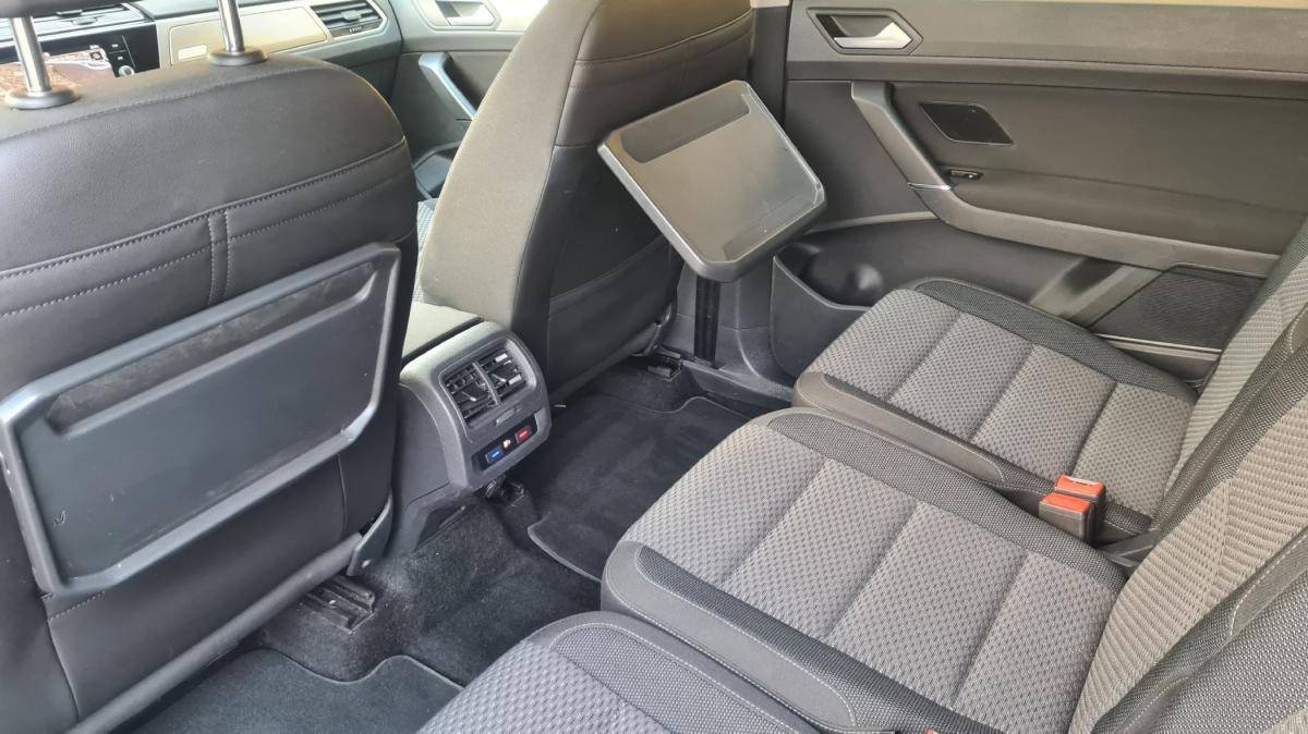 volkswagen-touran-2018-diesel-1598cc