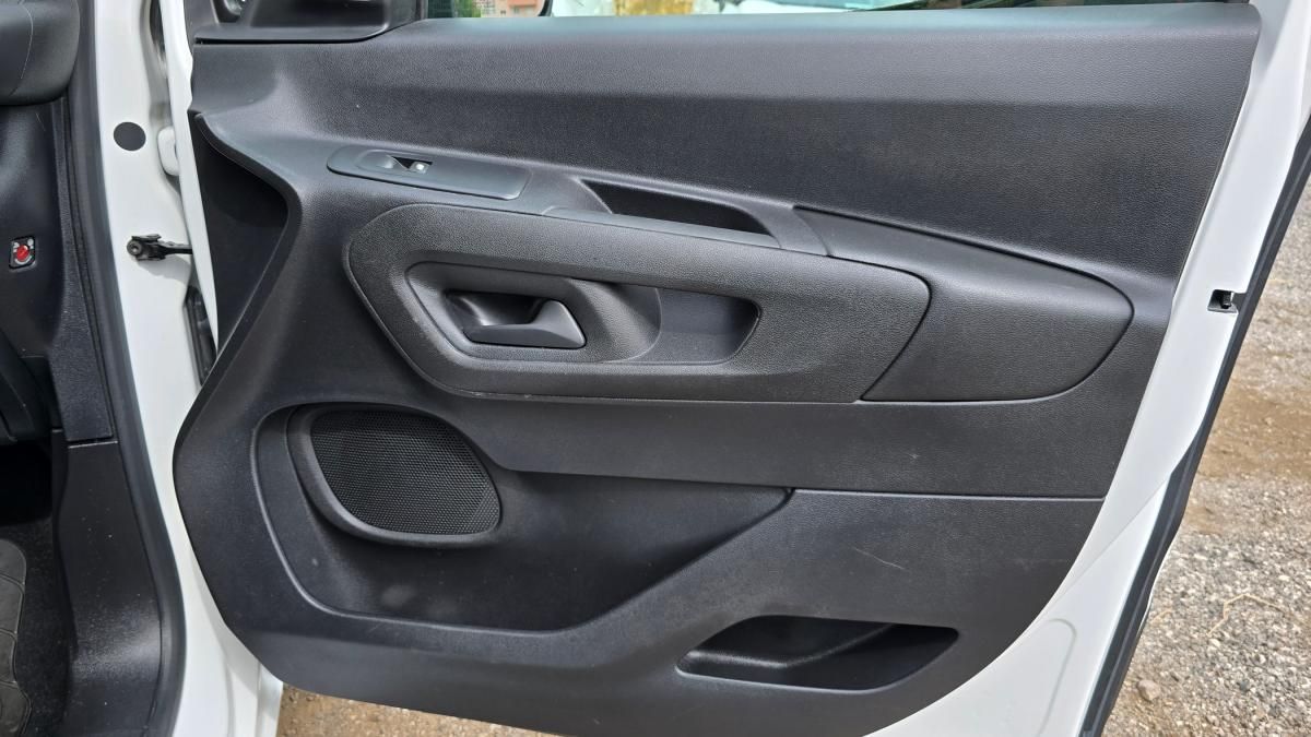 citroen-berlingo-2021-diesel-1499cc
