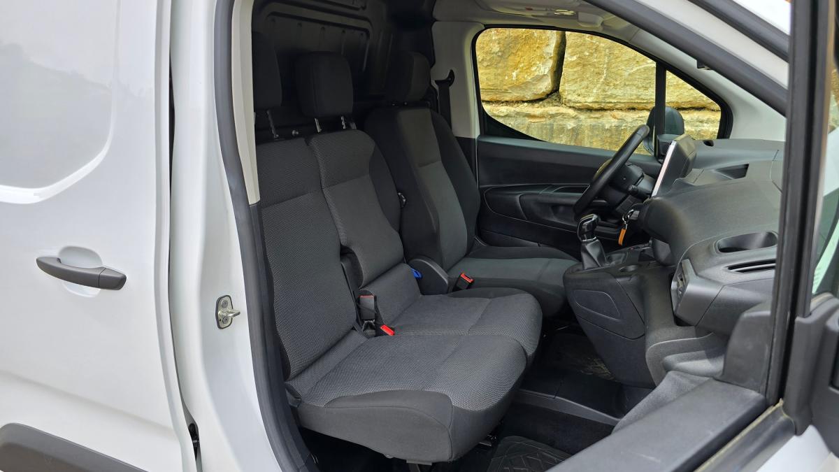 citroen-berlingo-2021-diesel-1499cc
