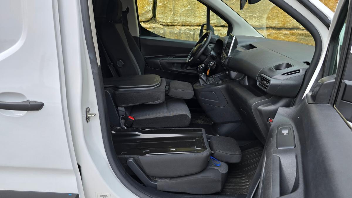 citroen-berlingo-2021-diesel-1499cc