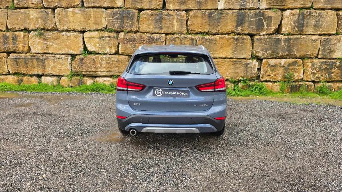 bmw-x1-2021-hibrido-a-gasolina-1499cc