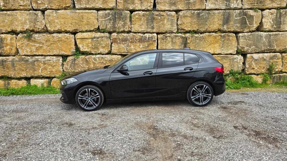 bmw-serie-1-2021-diesel-1496cc