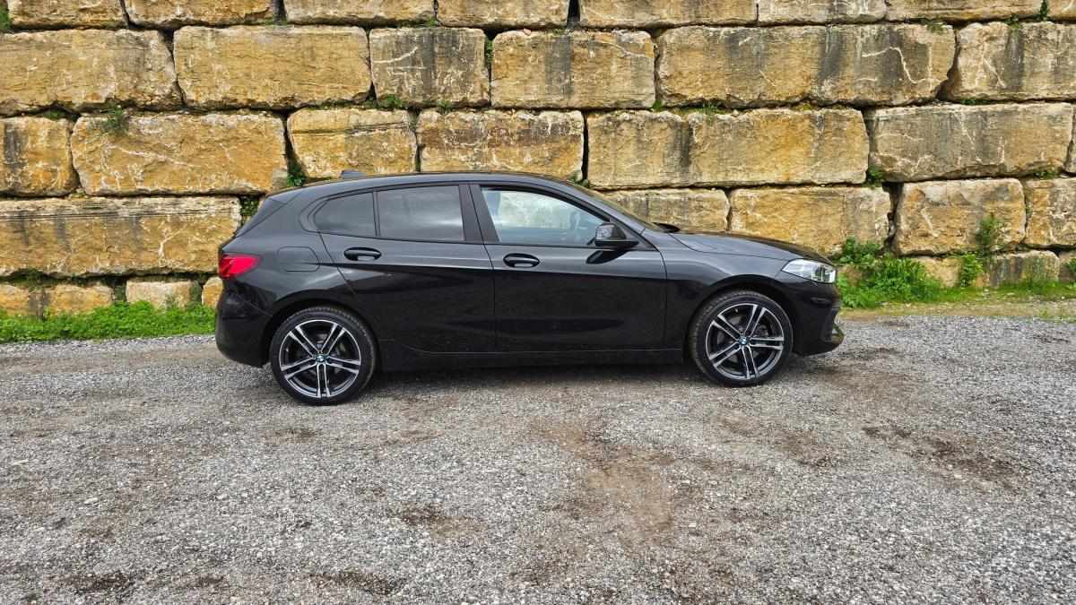 bmw-serie-1-2021-diesel-1496cc