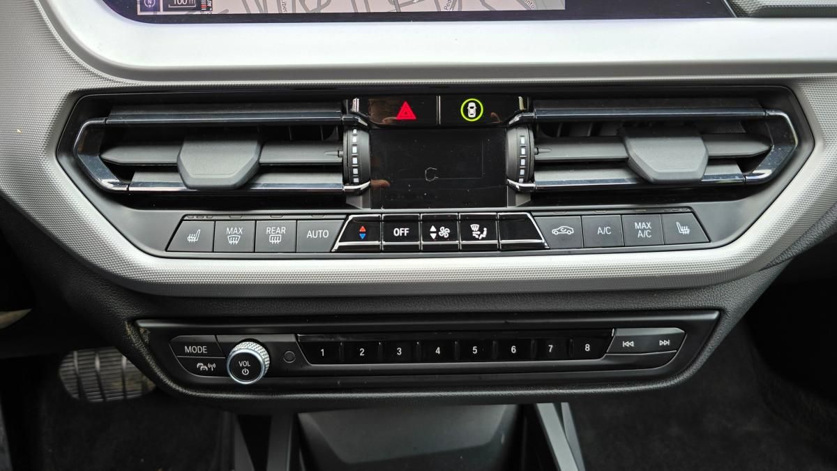 bmw-serie-1-2021-diesel-1496cc