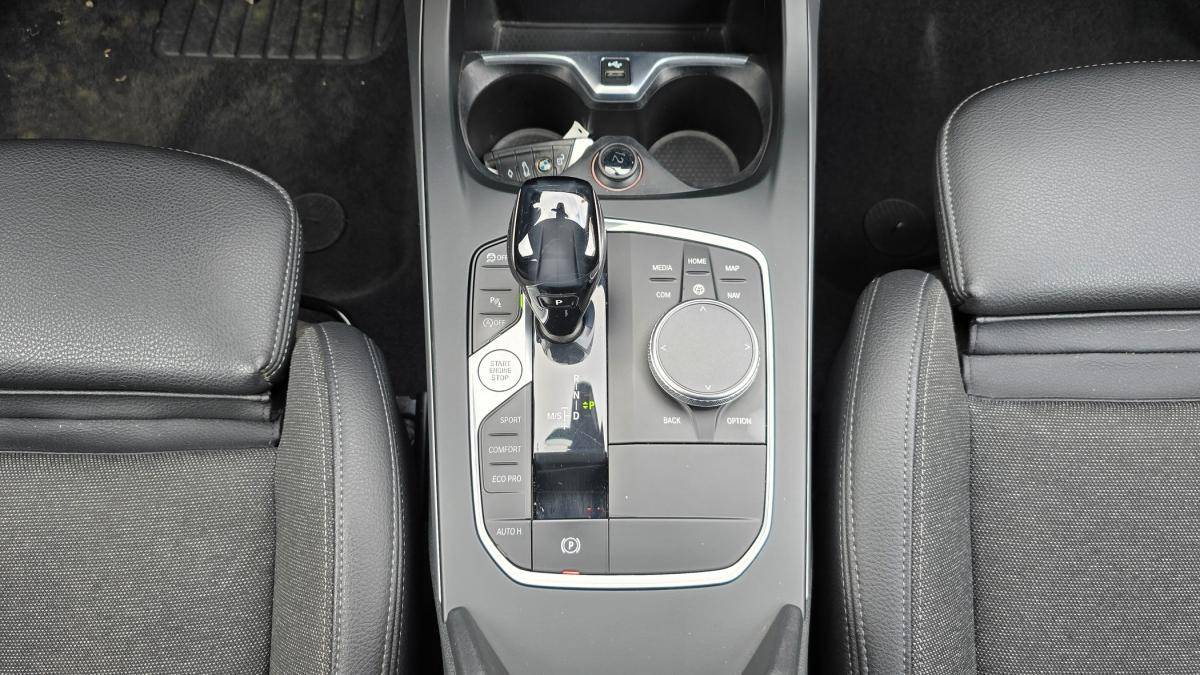 bmw-serie-1-2021-diesel-1496cc