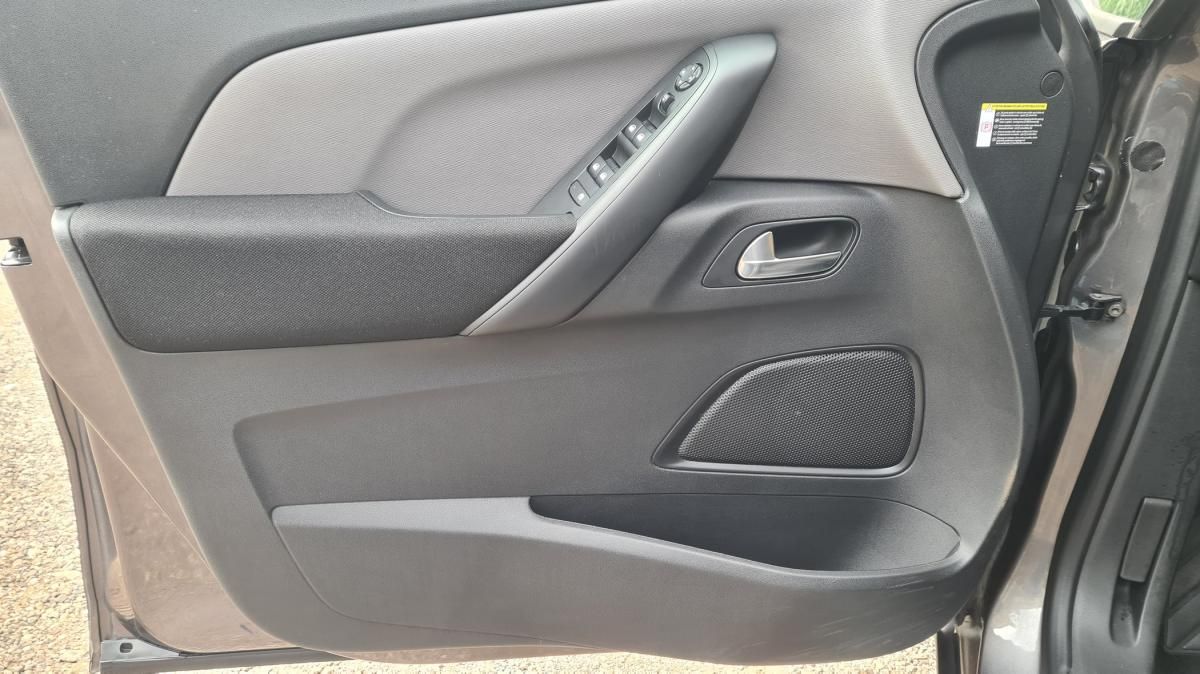 citroen-c4-2021-diesel-1499cc