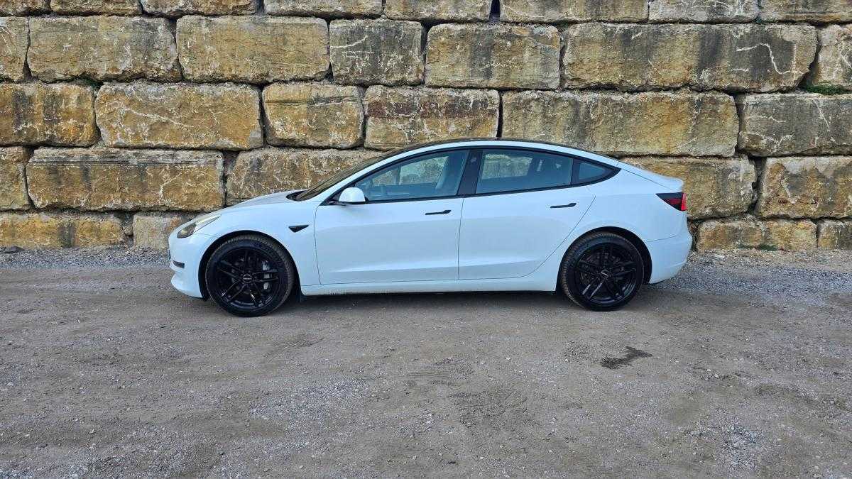 tesla-model-3-2023-eletrico-0cc