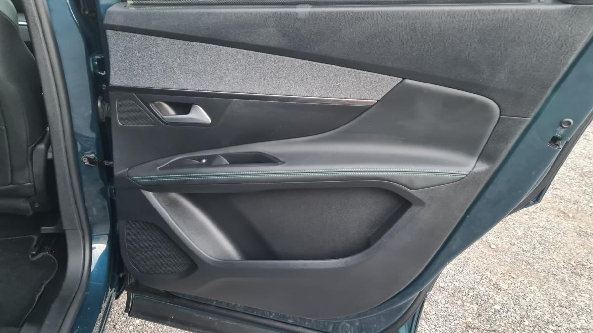 peugeot-5008-2021-diesel-1499cc
