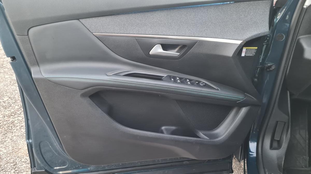 peugeot-5008-2021-diesel-1499cc