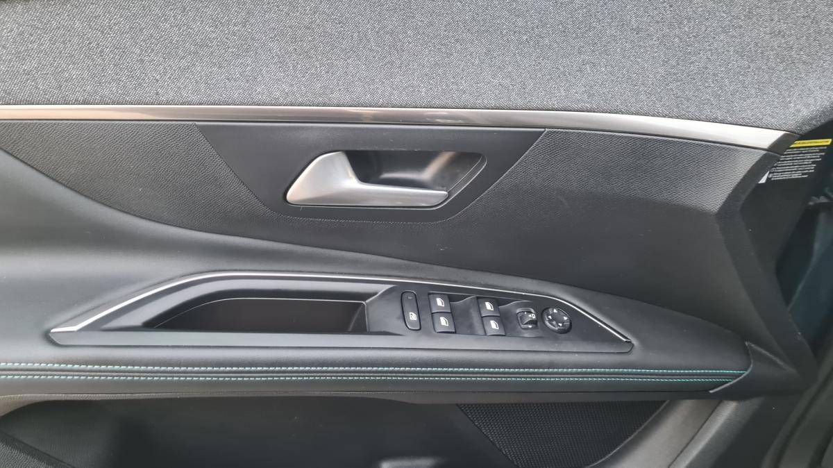 peugeot-5008-2021-diesel-1499cc