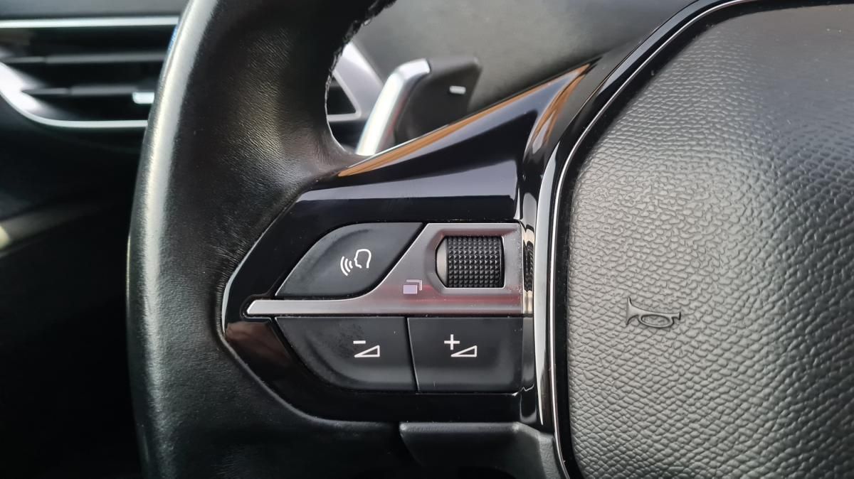 peugeot-5008-2021-diesel-1499cc