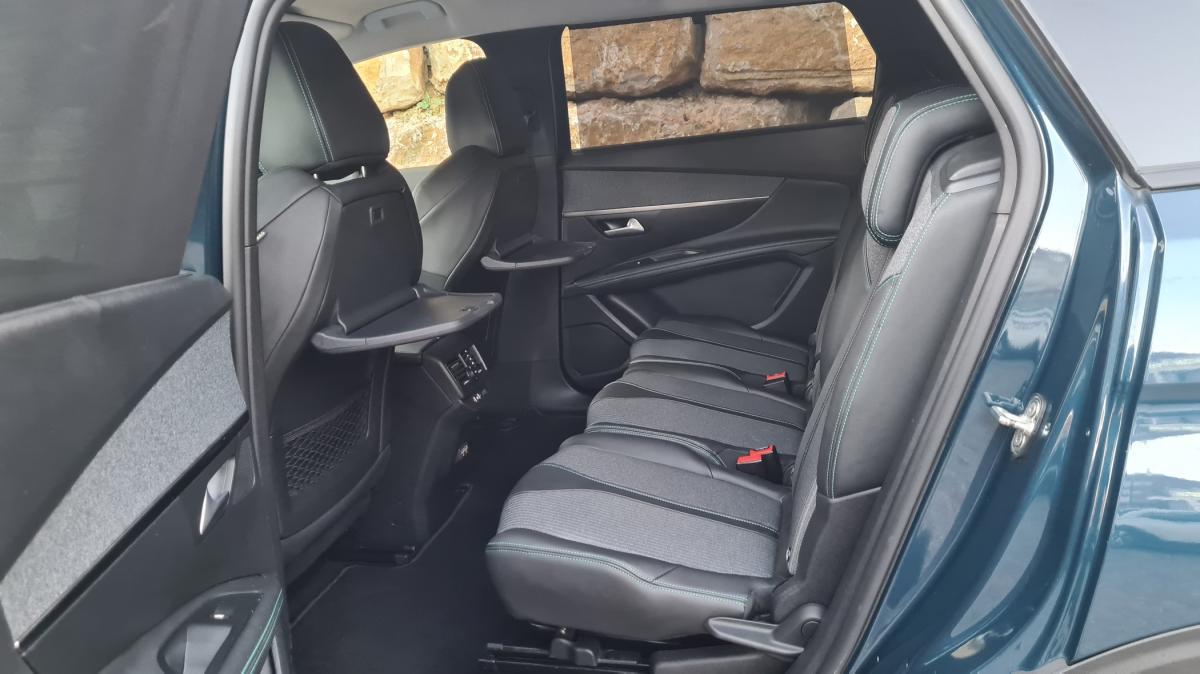 peugeot-5008-2021-diesel-1499cc