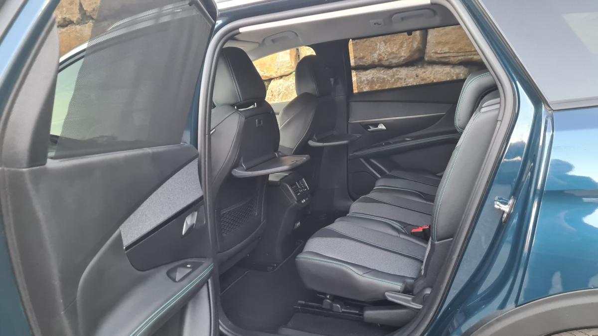 peugeot-5008-2021-diesel-1499cc