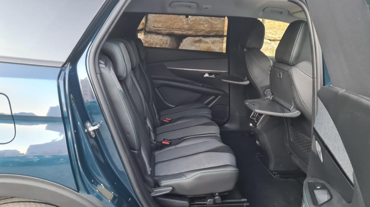 peugeot-5008-2021-diesel-1499cc