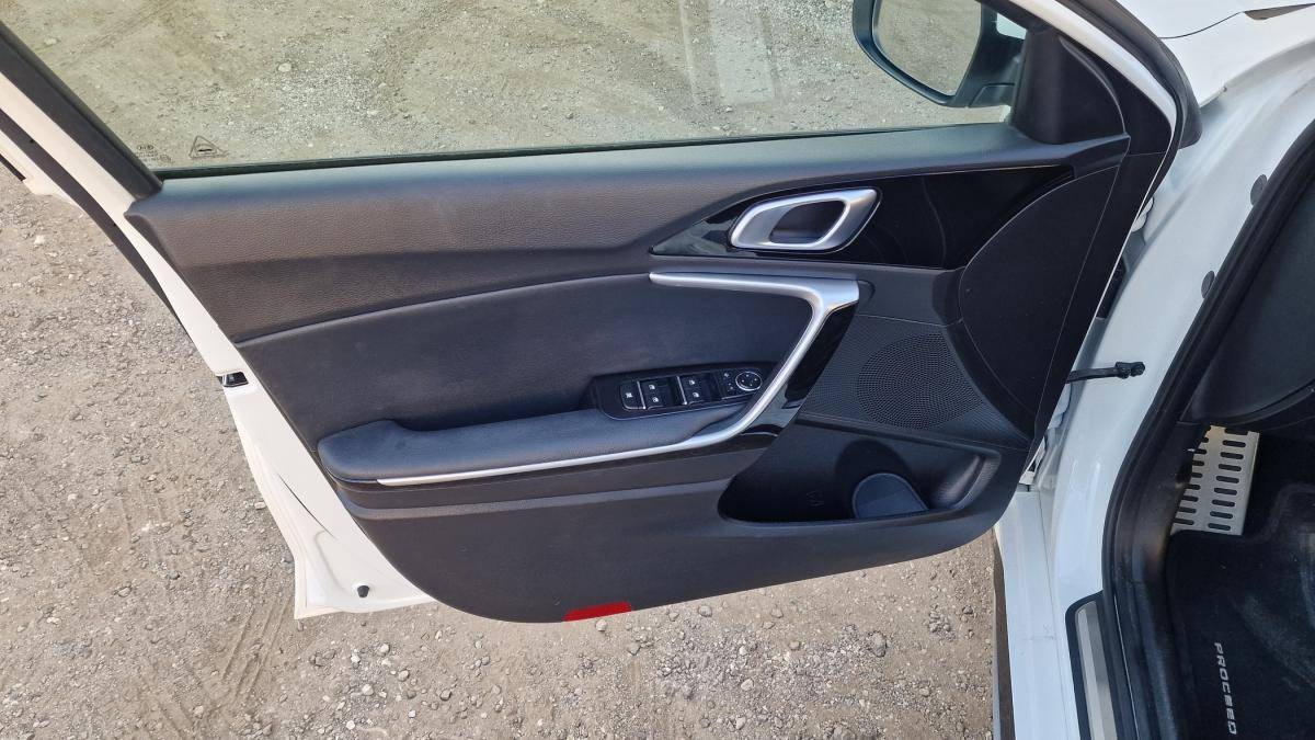 kia-proceed-2019-gasolina-998cc