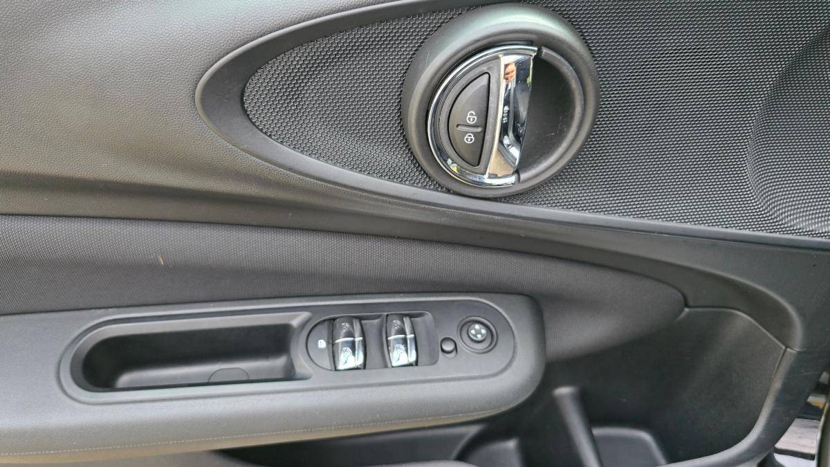 mini-clubman-2021-diesel-1496cc