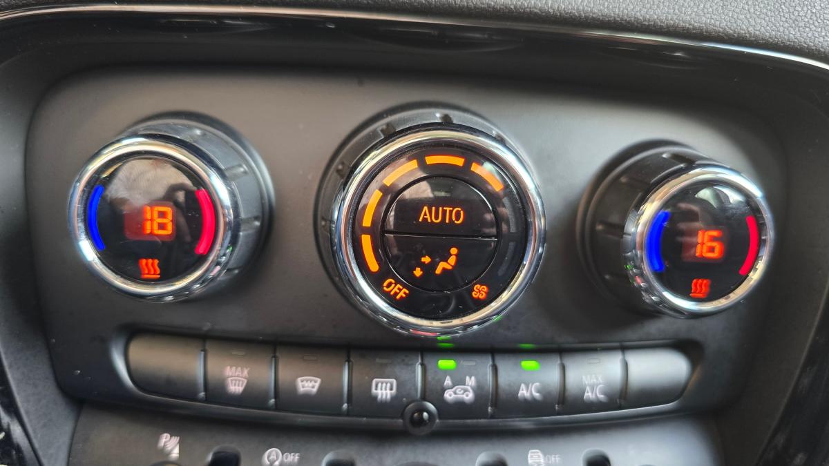 mini-clubman-2021-diesel-1496cc