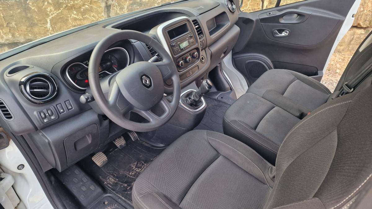 renault-trafic-2020-diesel-1598cc