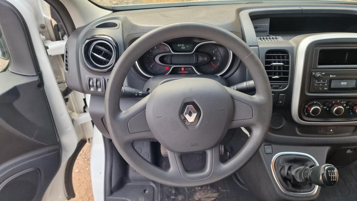 renault-trafic-2020-diesel-1598cc