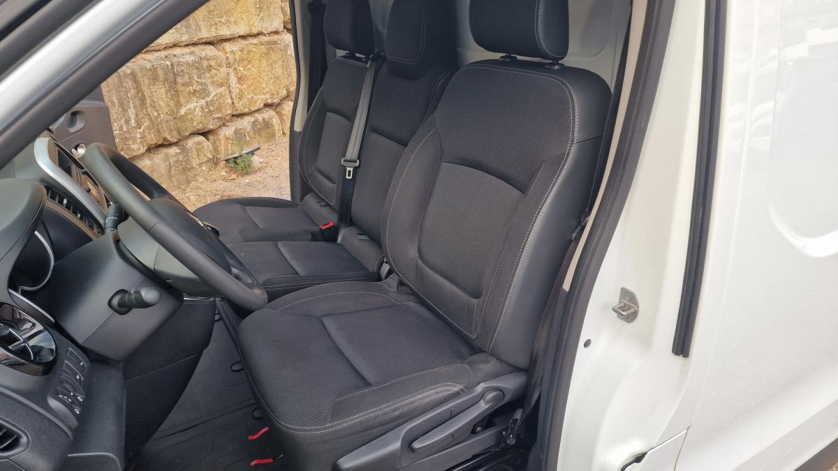renault-trafic-2020-diesel-1598cc