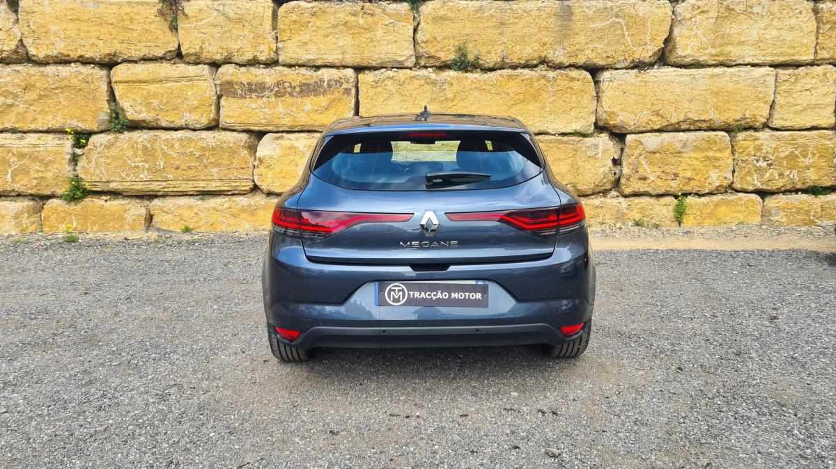 renault-megane-2022-diesel-1461cc