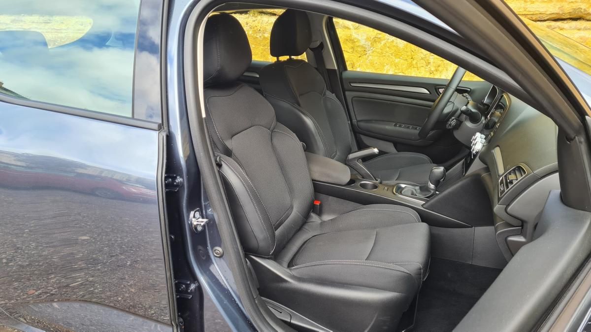 renault-megane-2022-diesel-1461cc