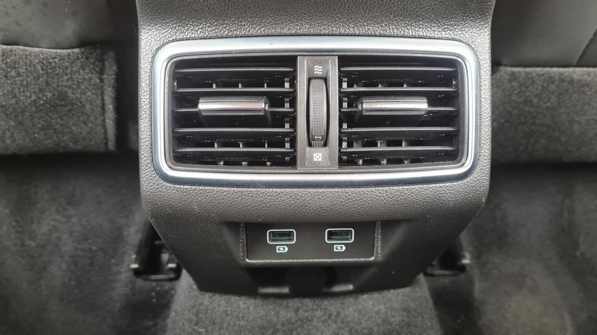 renault-megane-2022-diesel-1461cc