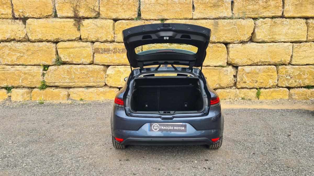 renault-megane-2022-diesel-1461cc