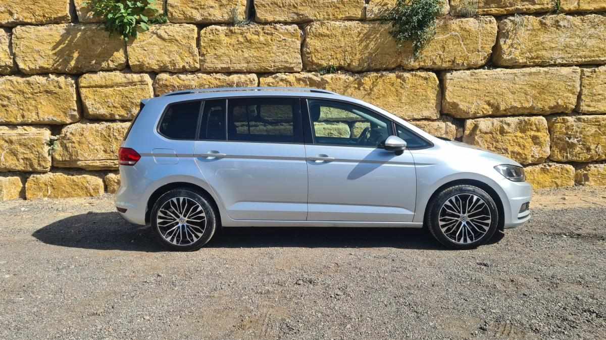volkswagen-touran-2018-diesel-1598cc