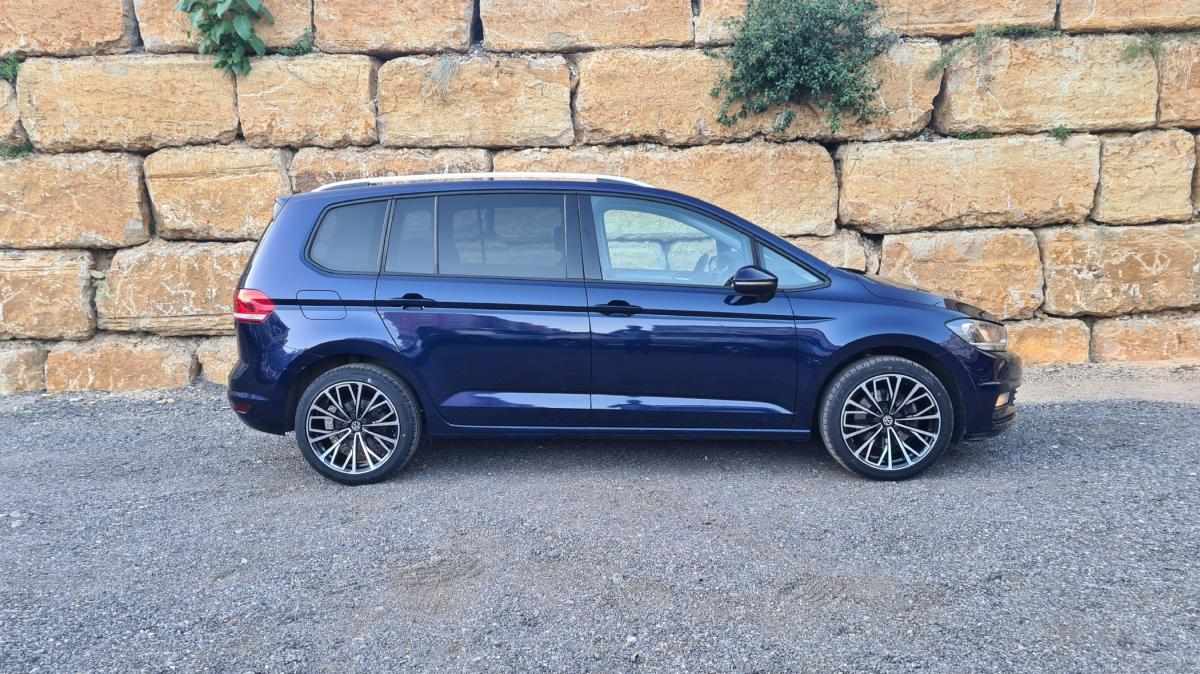 volkswagen-touran-2019-diesel-1598cc