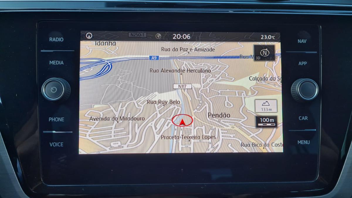 volkswagen-touran-2019-diesel-1598cc