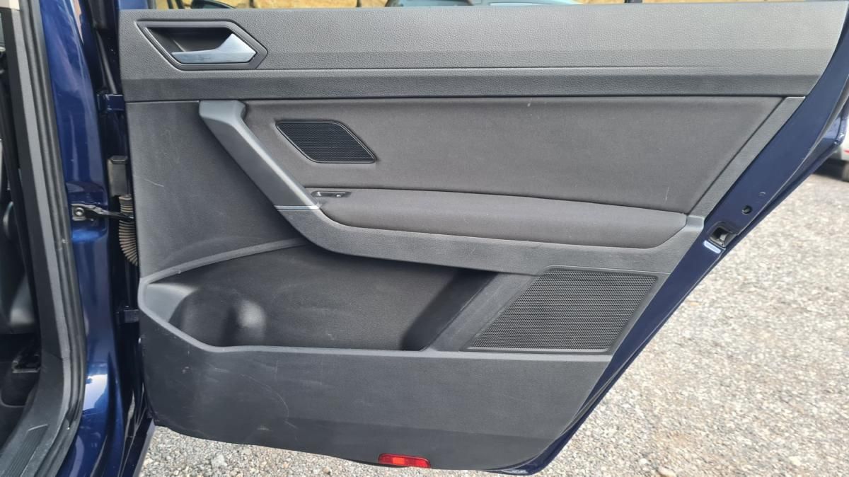 volkswagen-touran-2019-diesel-1598cc