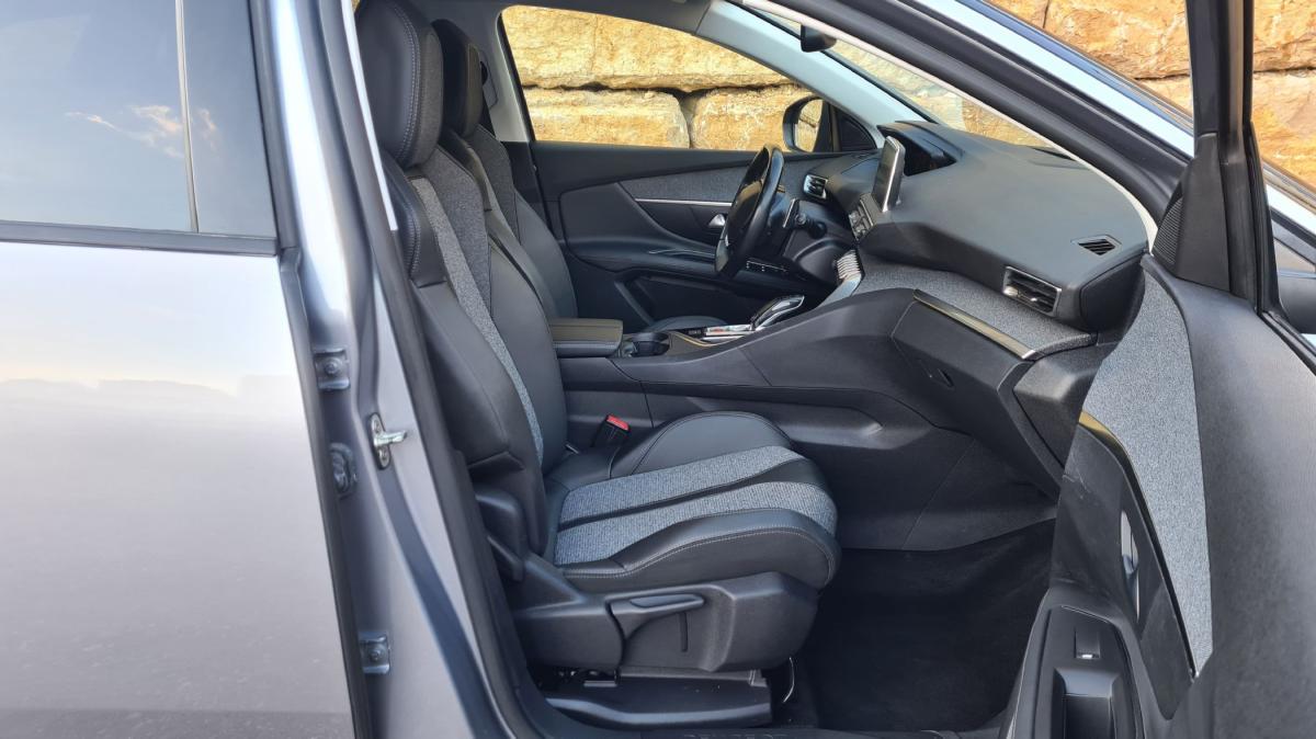 peugeot-3008-2019-diesel-1499cc