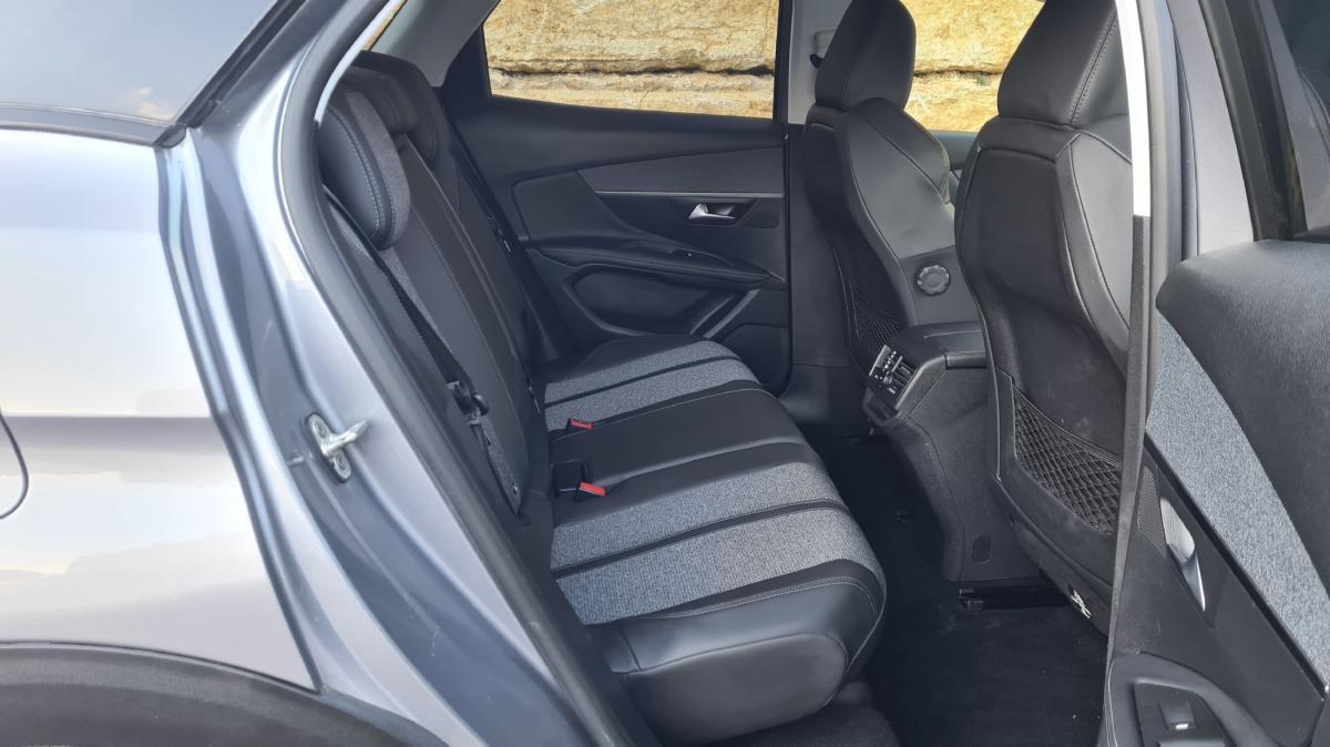 peugeot-3008-2019-diesel-1499cc