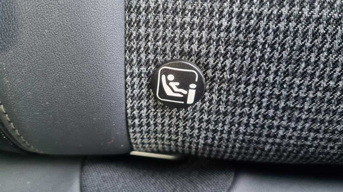 peugeot-3008-2019-diesel-1499cc