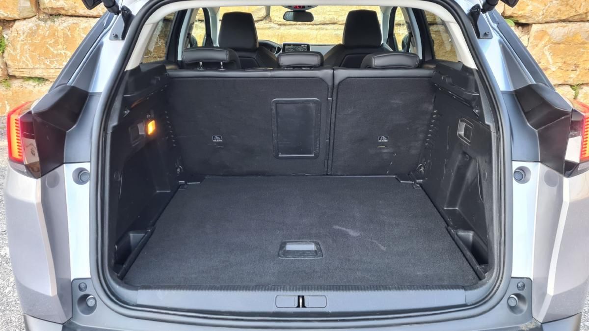 peugeot-3008-2019-diesel-1499cc
