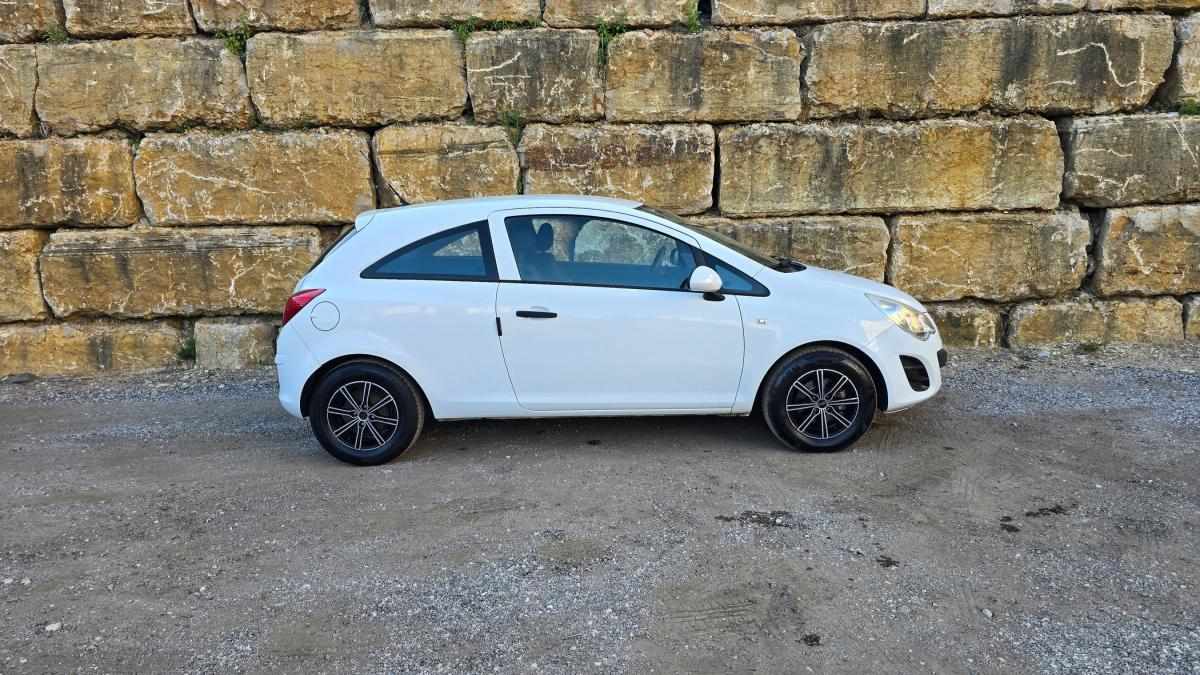 opel-corsa-2011-diesel-1248cc