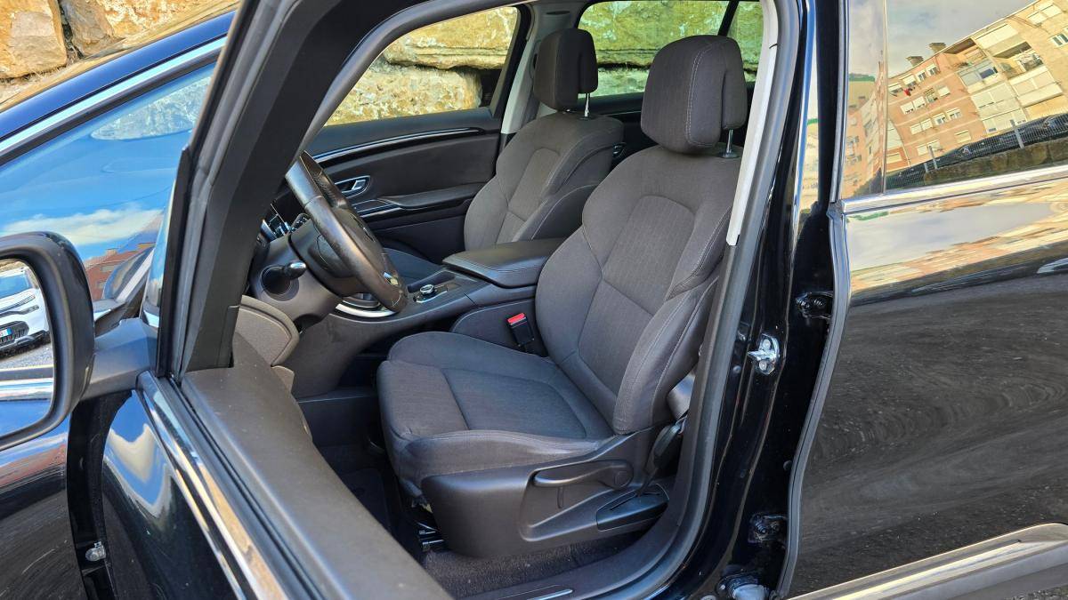 renault-espace-2016-diesel-1598cc
