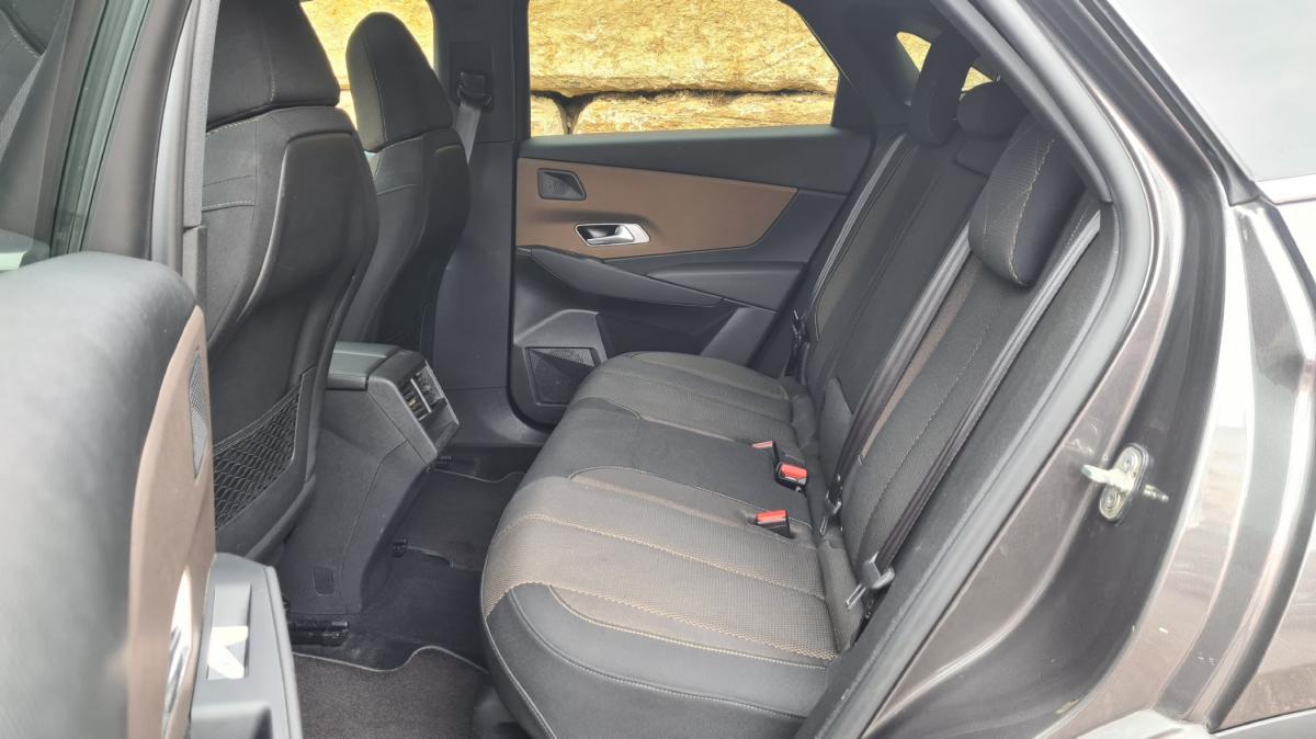 ds-ds-7-crossback-2019-diesel-1499cc