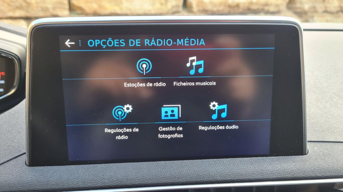peugeot-3008-2019-diesel-1499cc