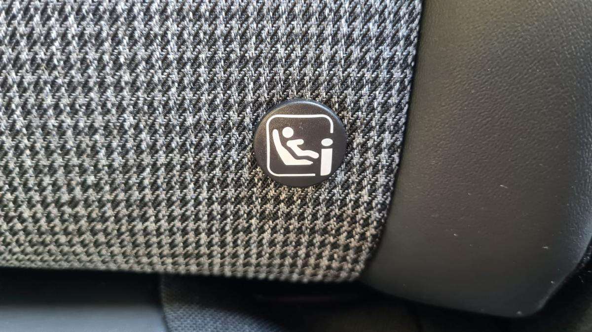 peugeot-3008-2019-diesel-1499cc