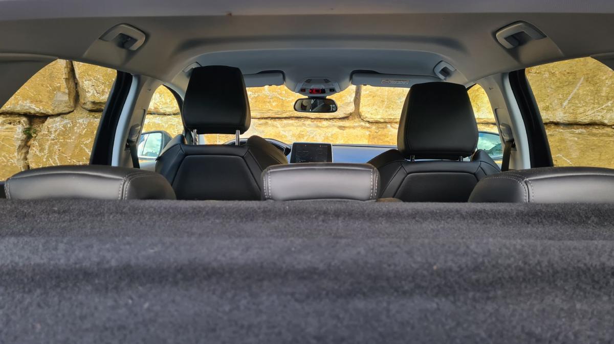 peugeot-3008-2019-diesel-1499cc