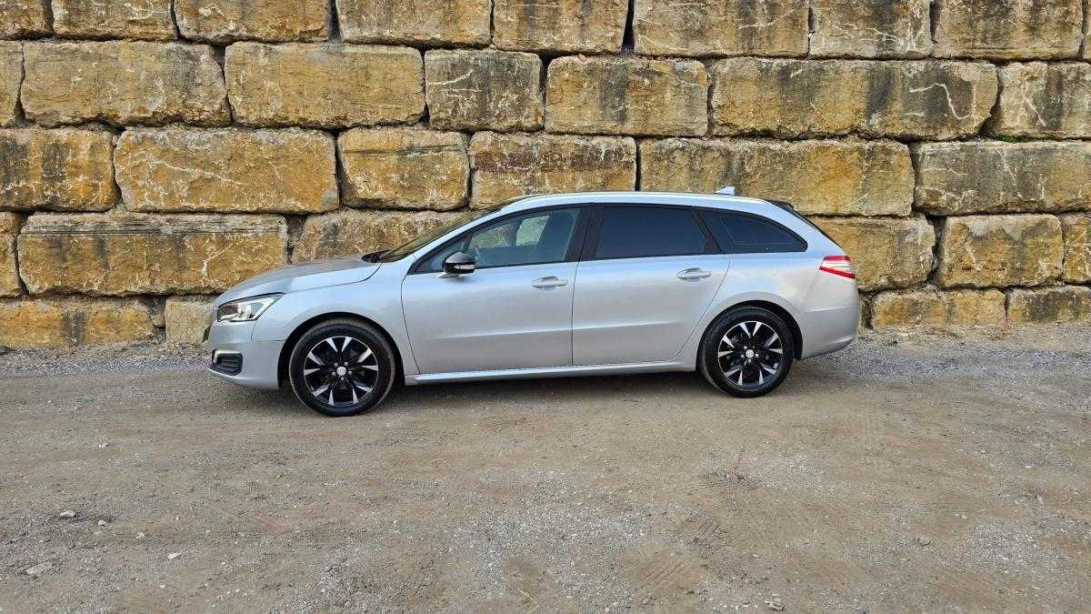 peugeot-508-sw-2015-diesel-1560cc