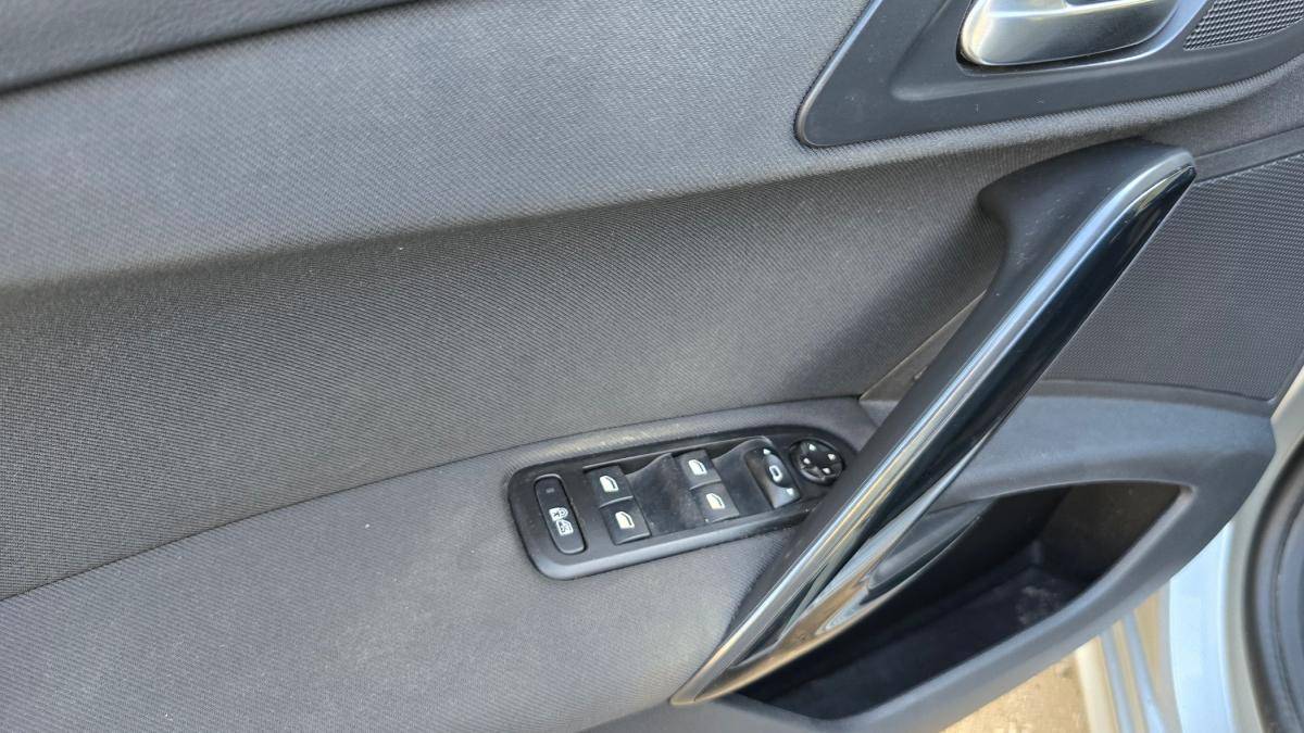 peugeot-508-sw-2015-diesel-1560cc
