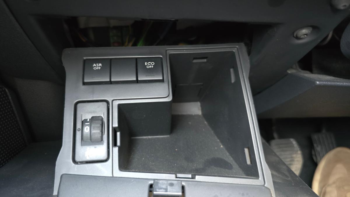 peugeot-508-sw-2015-diesel-1560cc