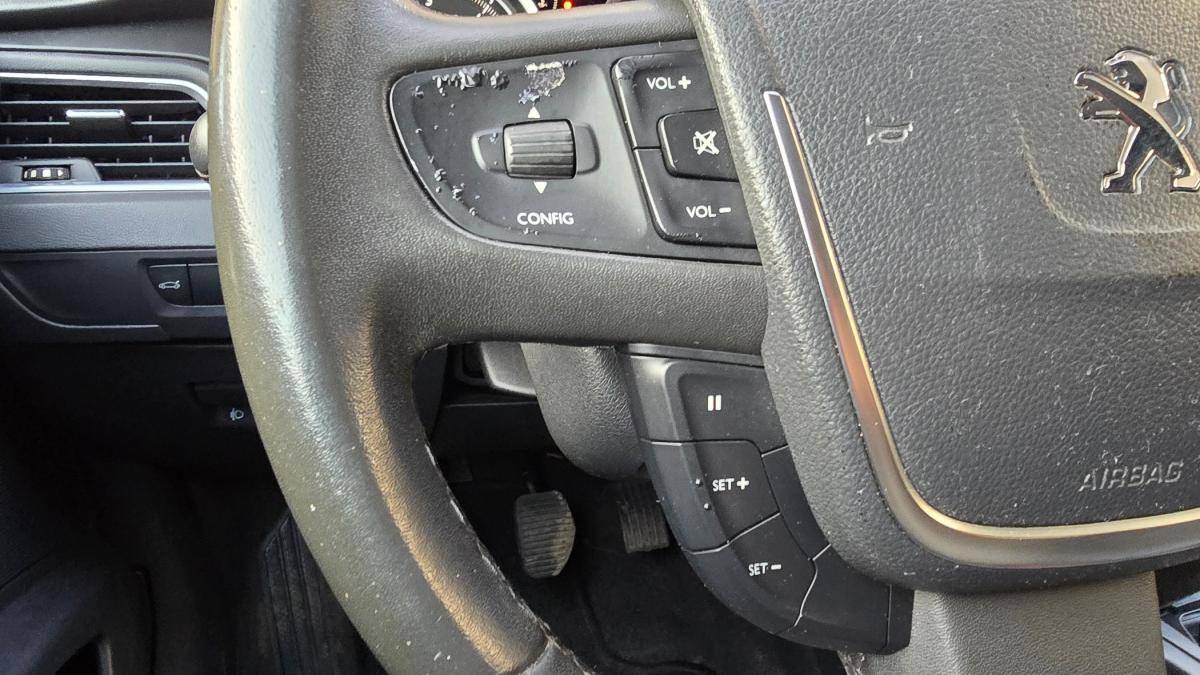 peugeot-508-sw-2015-diesel-1560cc